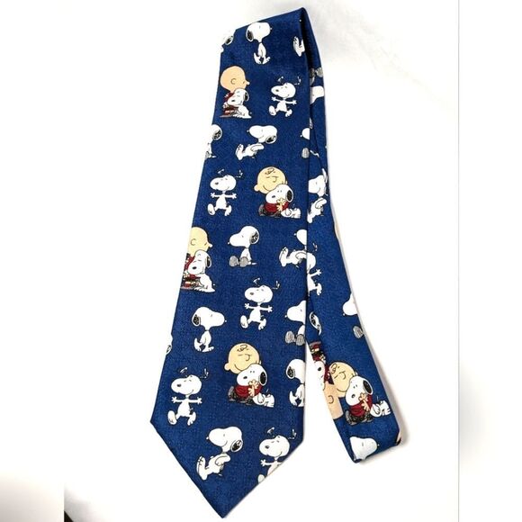 Charlie Brown And Gang  Charlie &. Snoopy Man's Best Friend Tie 100% Polyester - Picture 1 of 5